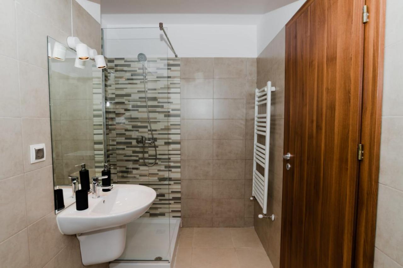 Homeland Apartments Viva Cluj-Napoca Buitenkant foto